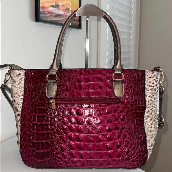 MKF Collection Mia K Bonnie Croc-Embossed Women's Satchel & Wallet - Picture 4 of 9